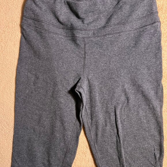 Reebok Womens Large Grey Capri Leggings White‎ Net Calves Athletic Running (N) - Picture 3 of 8